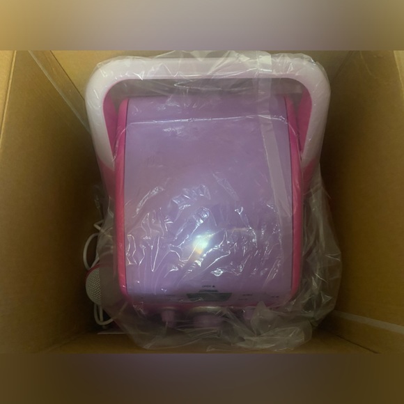 SHOPKINS Karaoke machine with Microphone - Picture 5 of 7